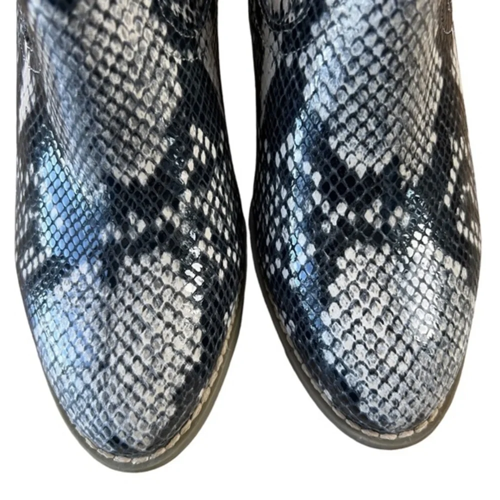 Vionic Booties Windom Womens 5 Black Cream‎ Snakeskin Print Leather Ankle Boots